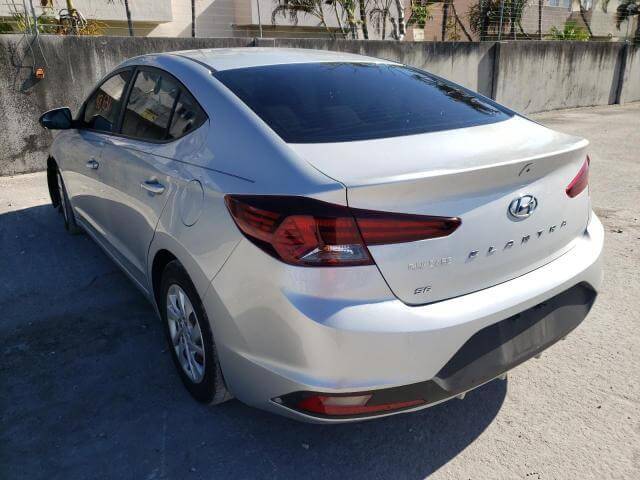  Elantra