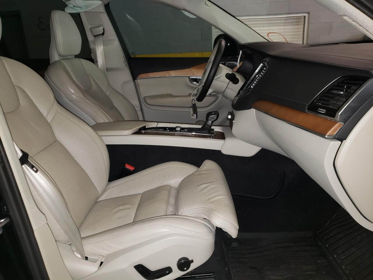  XC90