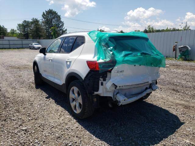  XC40