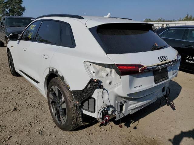  e-tron