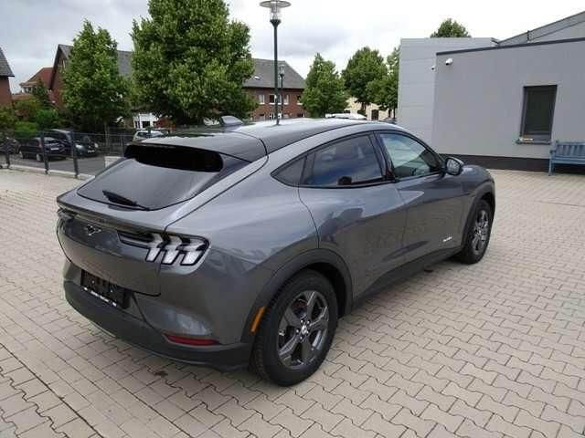  Mustang Mach-E