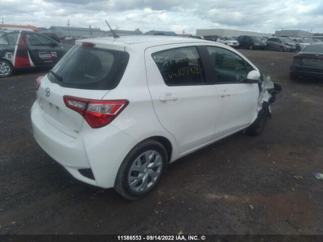  Yaris