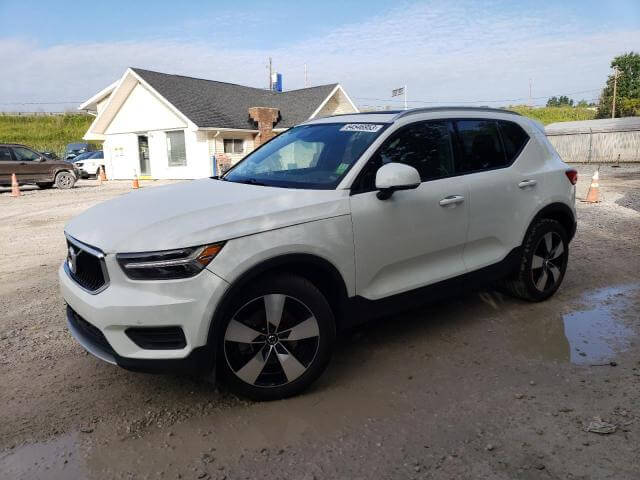  XC40
