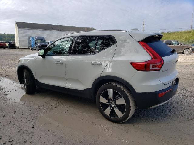  XC40
