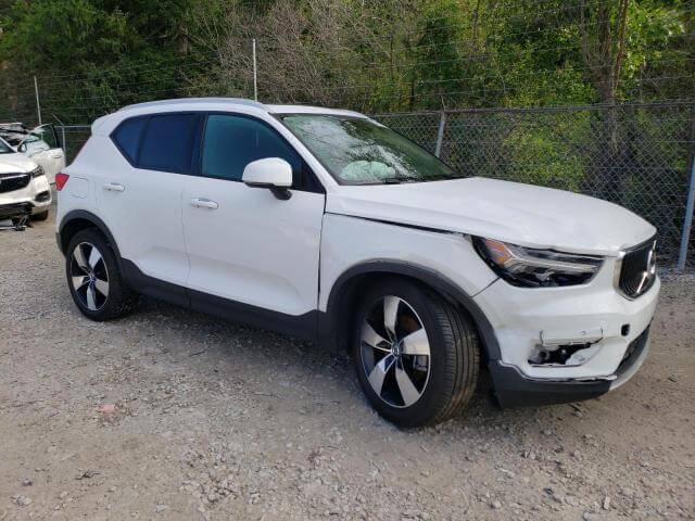  XC40