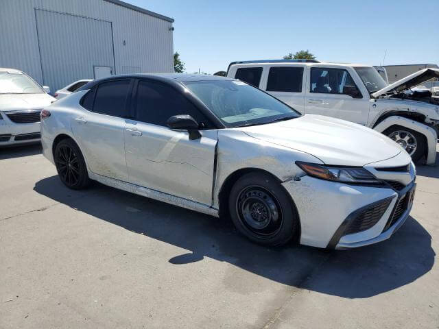  Camry