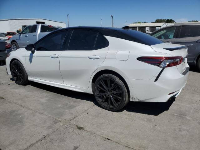  Camry
