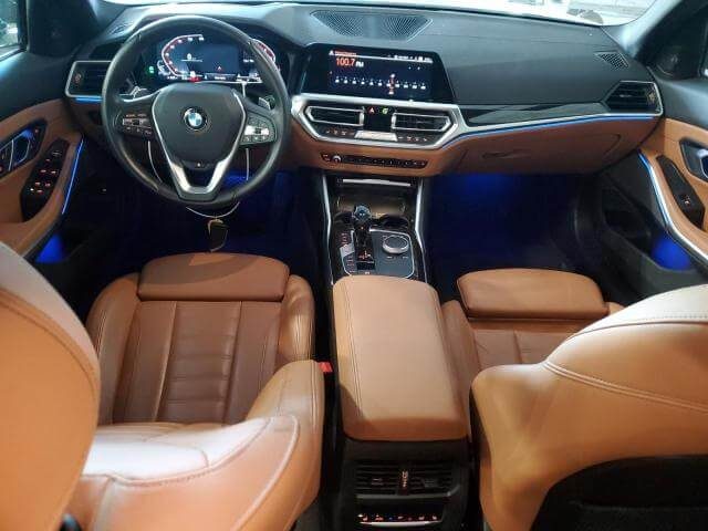 BMW 330XI 2021