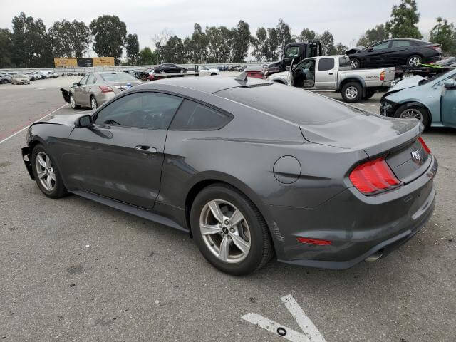  Mustang