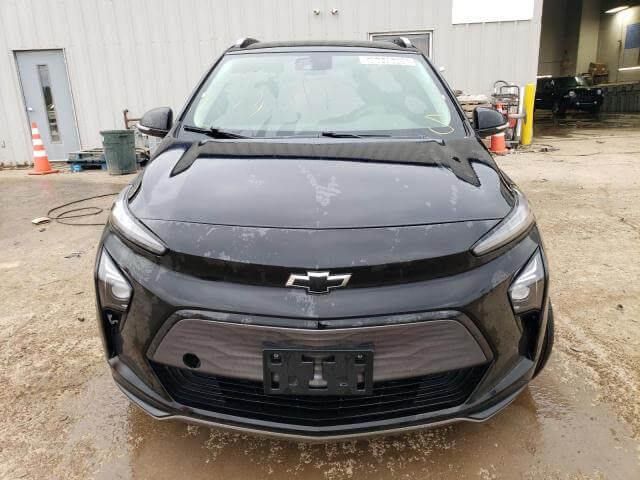  Bolt