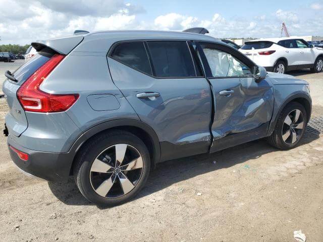 XC40