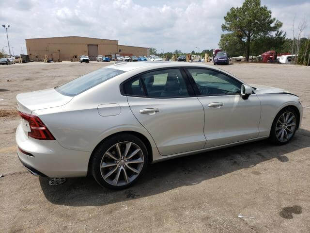  S60