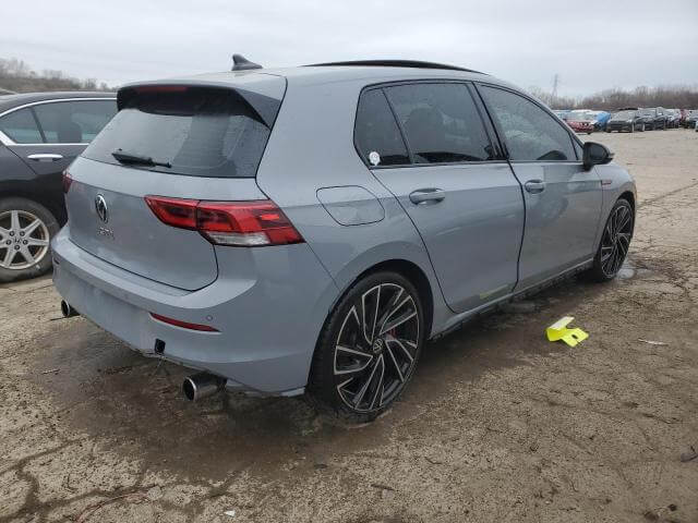  Golf