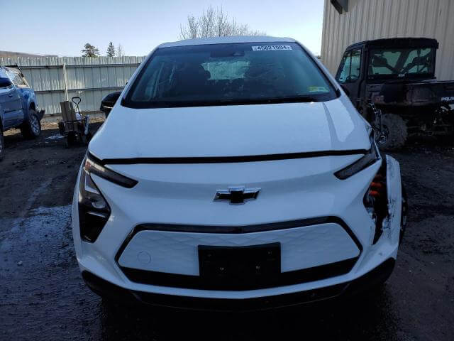  Bolt