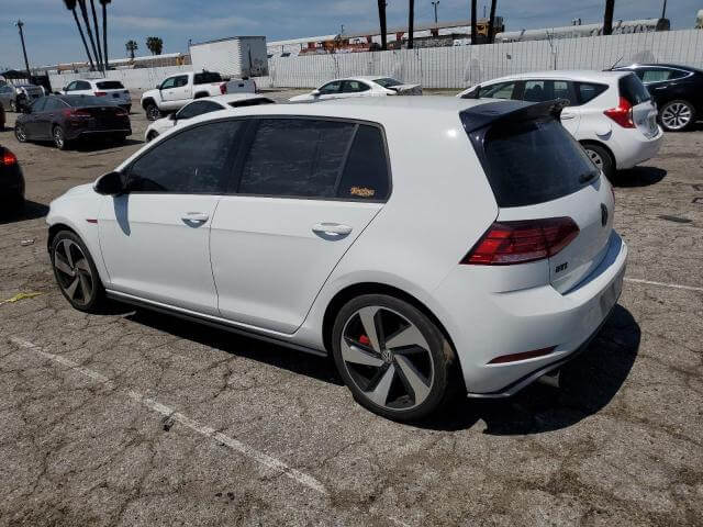  Golf