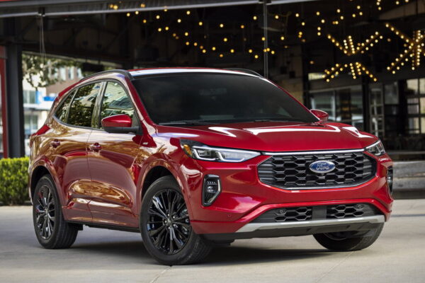 Ford Escape 2022: как выбрать версию, которая подойдет Беларуси