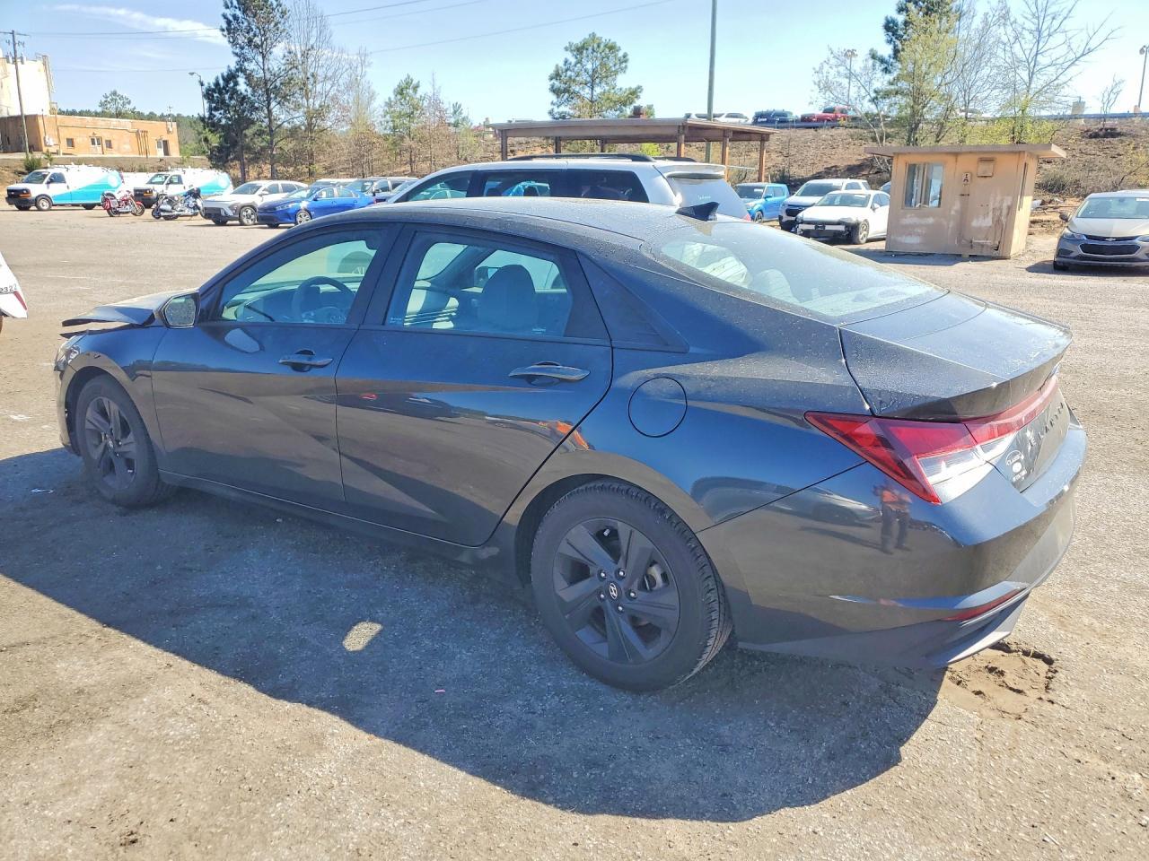  Elantra