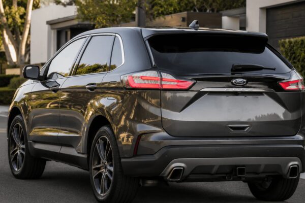 Ford Edge 2022–2023 из США: семейный кроссовер, комплектации и расходы