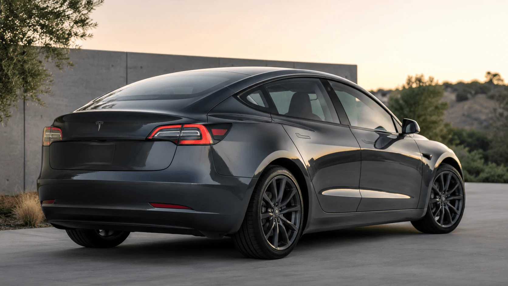 Tesla Model 3 2022?2023 ?? ???